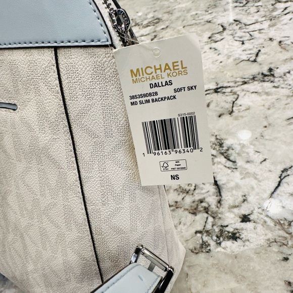 Michael Kors Dallas Medium slim backpack Signature white blue NWT Authentic - Picture 5 of 11